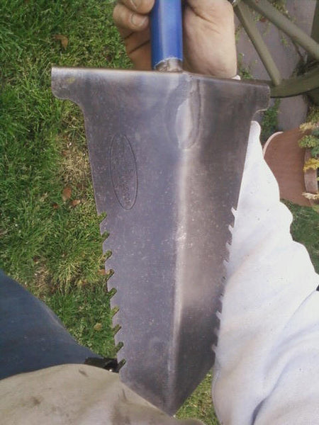 Piranha shovel hotsell